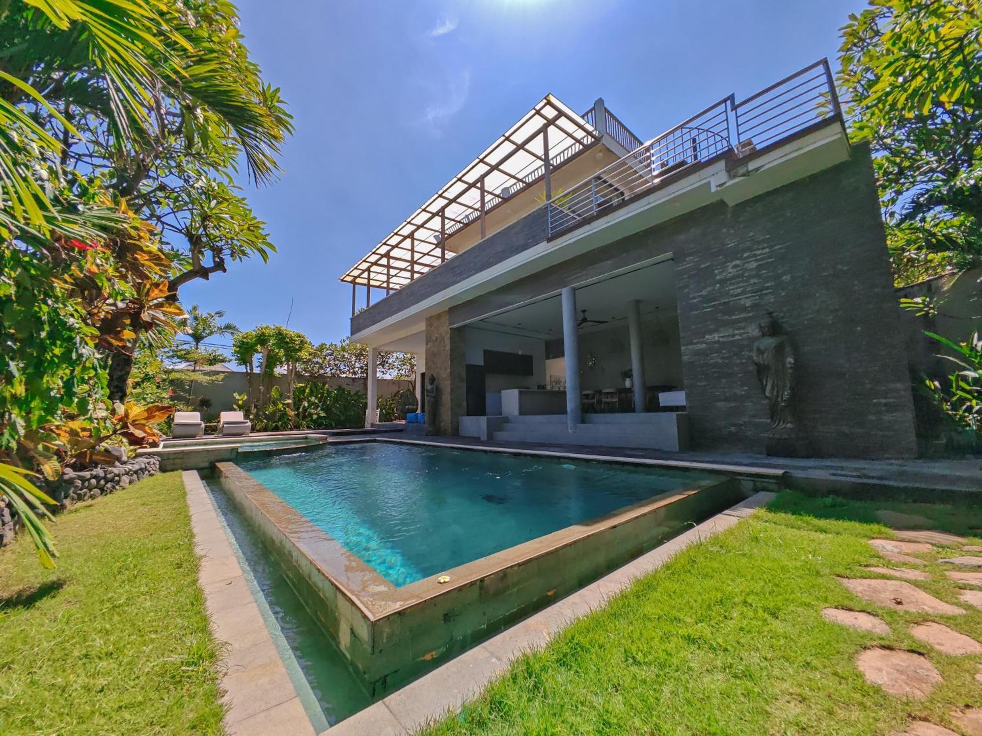 Ketewel Beach Villas And Spa Room photo