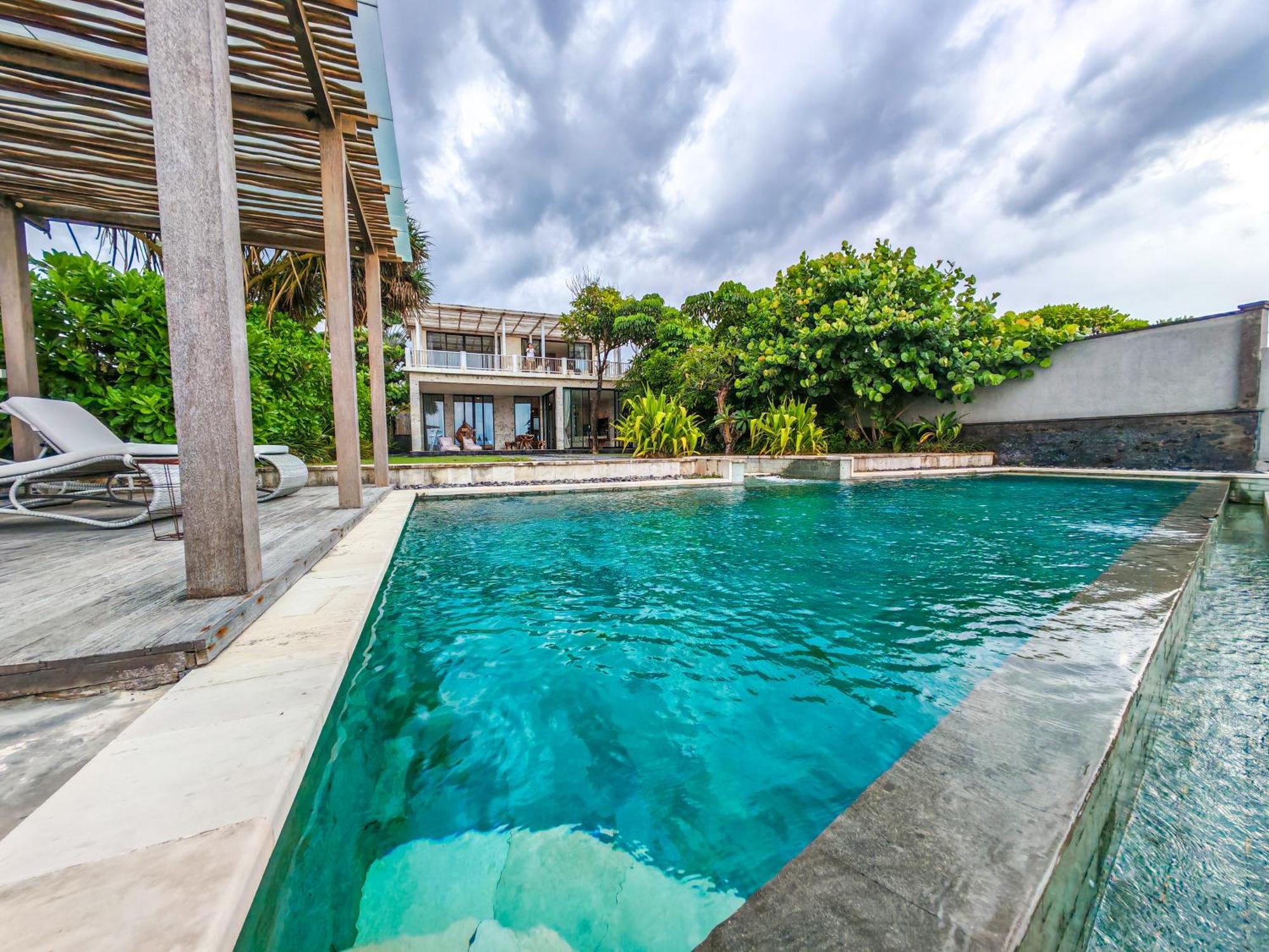 Ketewel Beach Villas And Spa Room photo